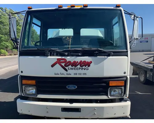 Bumper Assembly, Front Ford CF7000 Holst Truck Parts