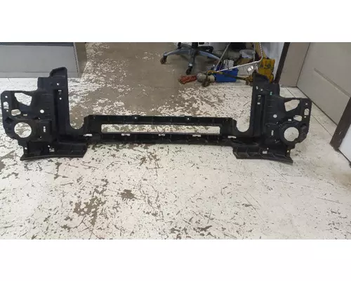 Ford E-450 Super Duty Grille