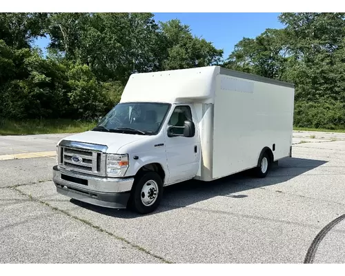 Complete Vehicle FORD E350 VAN B &amp; W  Truck Center