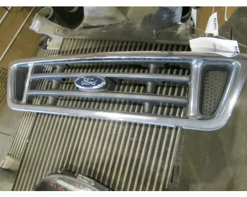 Grille FORD E350 LKQ Evans Heavy Truck Parts