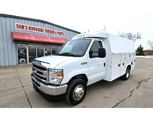 Complete Vehicle FORD E350 Sam's Riverside Truck Parts Inc