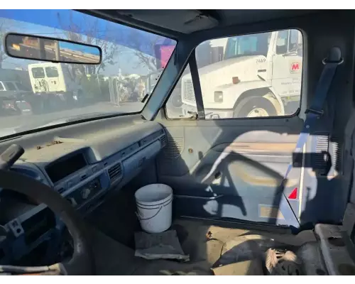 Ford F-350 Cab