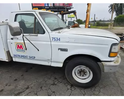 Ford F-350 Cab