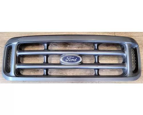 Grille Ford F-450 Garabedian Equipment Company