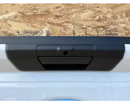 Ford F-450 Tailgate