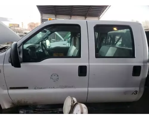 Ford F-550 Cab