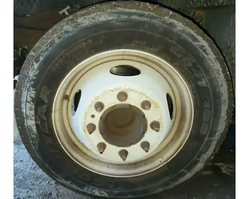 Spindle / Knuckle, Front Ford F-550 Complete Recycling Group LLC