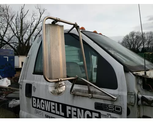 Ford F-650 Mirror (Side View)