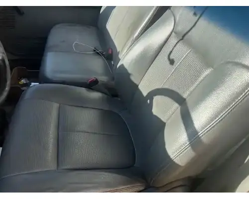 Ford F-650 Seat, Front