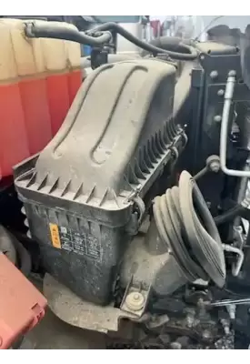 Ford F-750 Air Cleaner