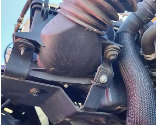 Ford F-750 Air Cleaner