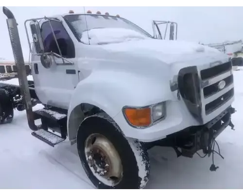 Ford F-750 Cab