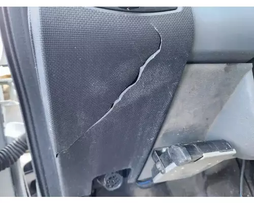 Ford F-750 Dash Assembly