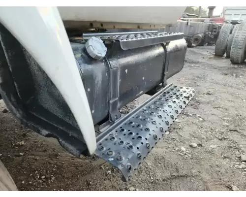 Ford F-750 Fuel Tank