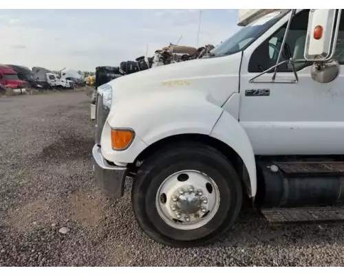 Ford F-750 Hood