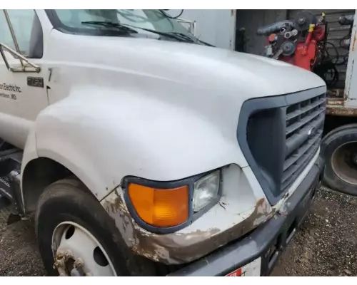 Ford F-750 Hood