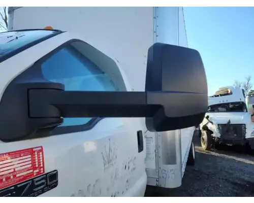 Ford F-750 Mirror (Side View)