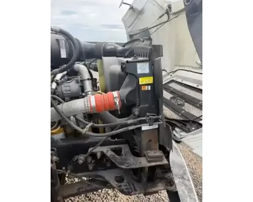 Ford F-750 Radiator