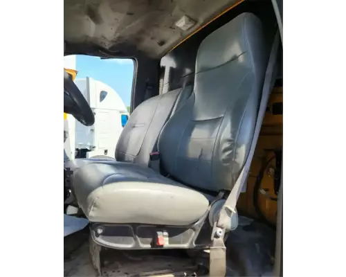 Seat, Front Ford F-750 Complete Recycling