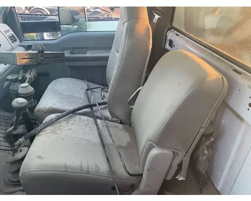 Ford F-750 Seat, Front