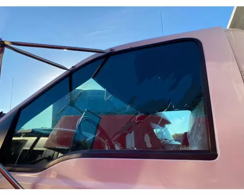 Ford F-750 Windshield Glass