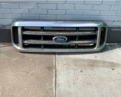 Grille FORD F250 Custom Truck One Source