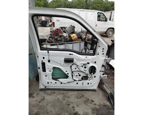 Door Assembly, Front FORD F350 Truck Salvage International Inc