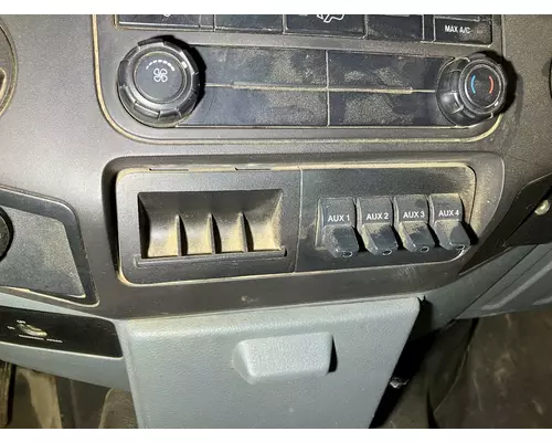 Ford F450 SUPER DUTY Dash Assembly