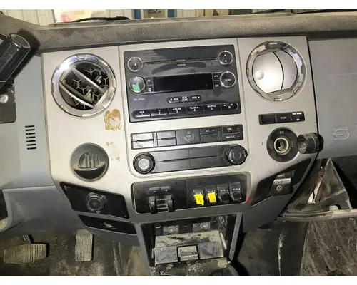 Ford F450 SUPER DUTY Dash Assembly