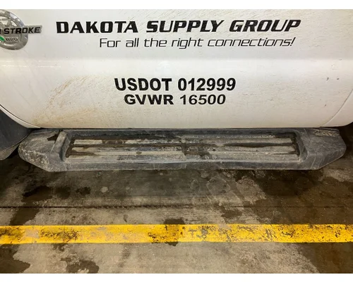 Ford F450 SUPER DUTY Step (Fuel Tank, Fairing