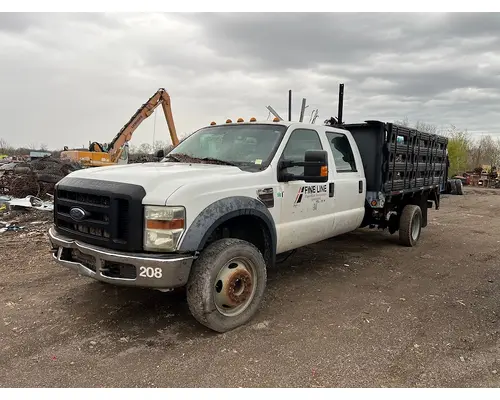 Complete Vehicle FORD F450 Truck Salvage International Inc