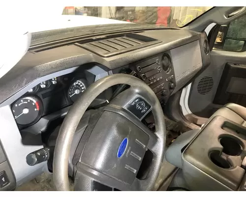 Ford F550 SUPER DUTY Dash Assembly