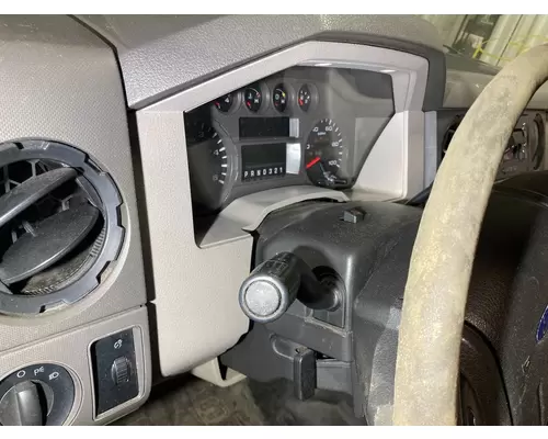 Ford F550 SUPER DUTY Dash Assembly