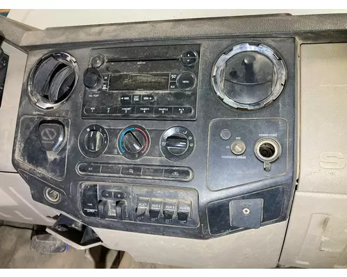 Ford F550 SUPER DUTY Dash Assembly