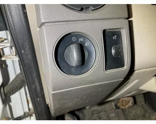 Ford F550 SUPER DUTY Dash Panel