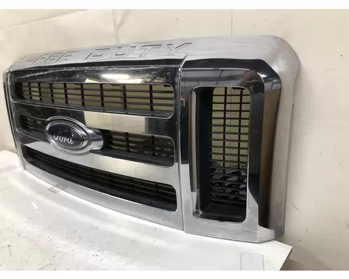 Ford F550 SUPER DUTY Grille