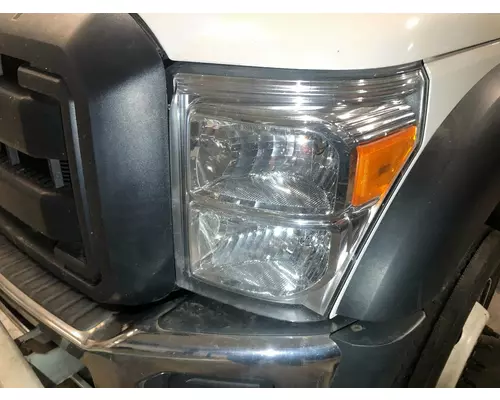 Ford F550 SUPER DUTY Headlamp Assembly