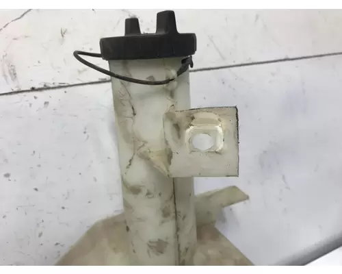 Ford F550 SUPER DUTY Windshield Washer Reservoir