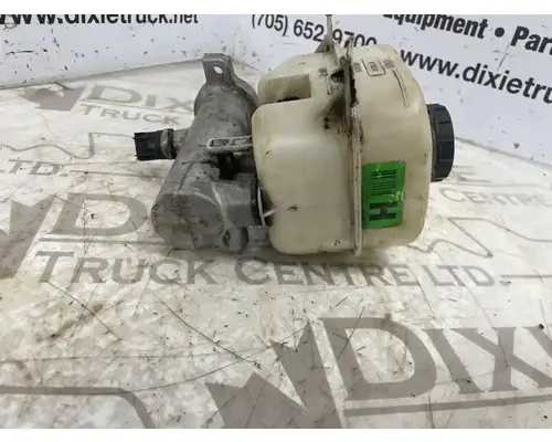 Ford F550 Brake Master Cylinder