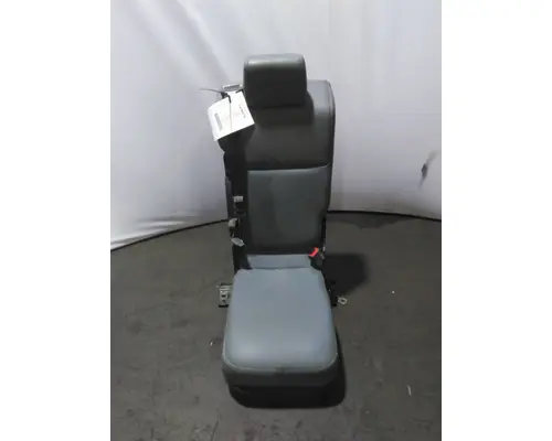 Seat, Front FORD F550SD (SUPER DUTY) LKQ Wholesale Truck Parts