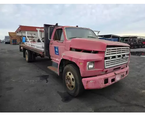 Ford F600G Cab