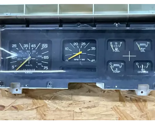 Ford F600G Instrument Cluster