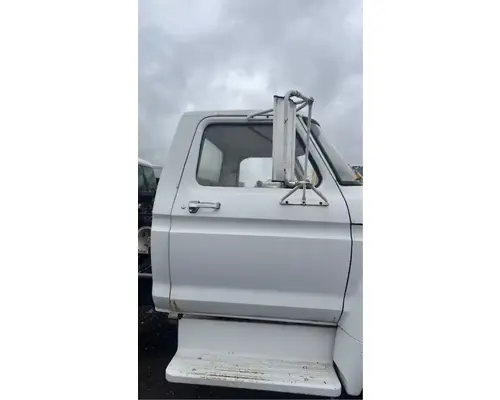 Door Assembly, Front Ford F600 Holst Truck Parts