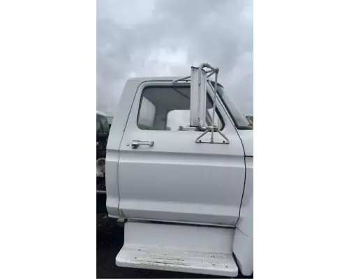 Ford F600 Door Assembly, Front