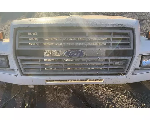 Grille FORD F600 Custom Truck One Source