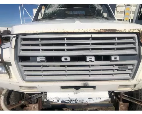 Ford F600 Grille