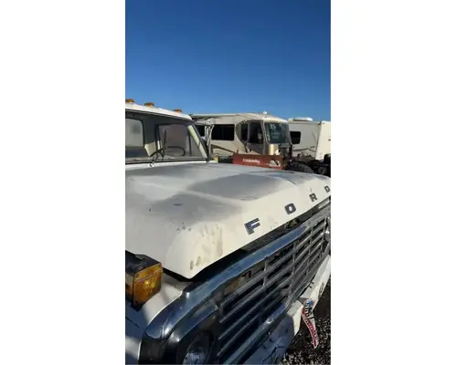 Ford F600 Hood