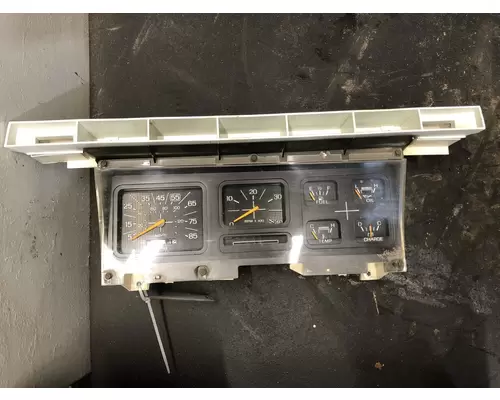 Ford F600 Instrument Cluster