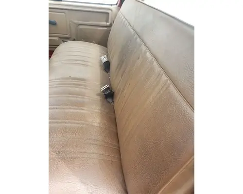 Seat, Front Ford F600G Caseyâs Truck Salvage World