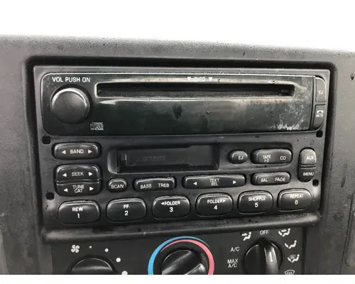 Radio Ford F650 Vander Haags Inc Col